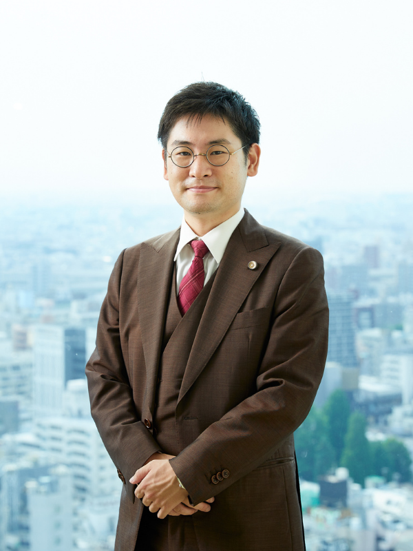 代表弁護士 首藤哲伺